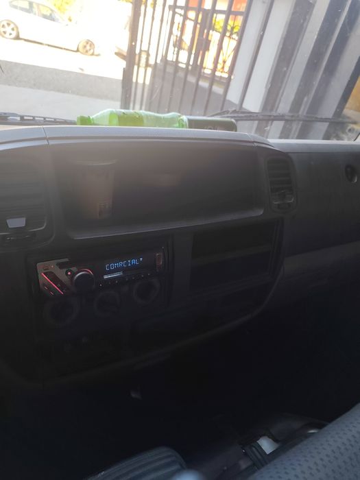 Nissan cabstar cabine dupla