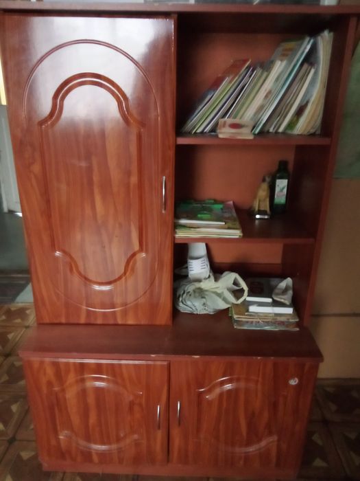 Продам шкаф (Стенка)