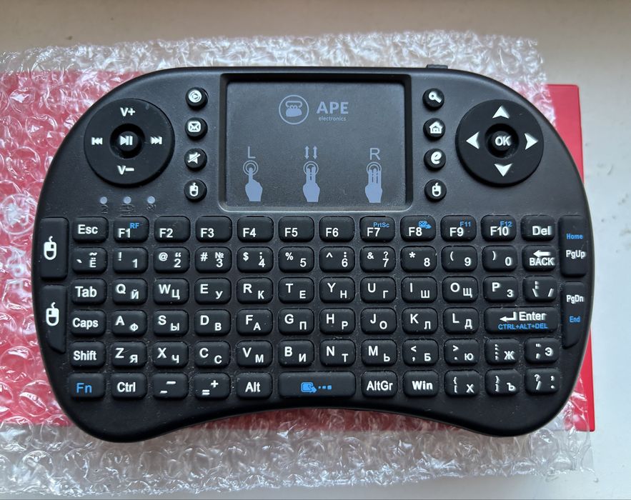 Продам клавиатуру мини - беспроводную на радиоприемнике USB