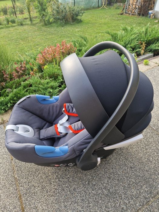 Sprzedam nosidelko  Cybex Aton B i-size