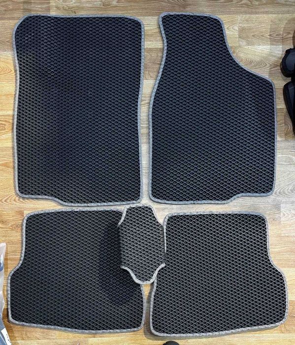 Распродаж MAZDA 626 Коврики в салон  EVA ЕВА ЗНИЖКА