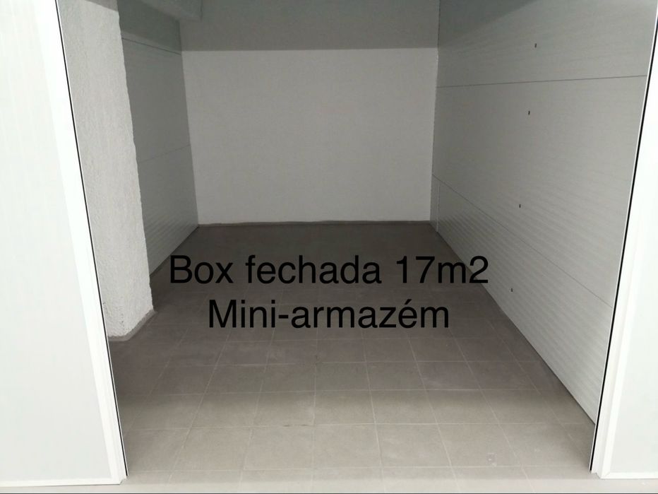 Arrendo box fechada maia
