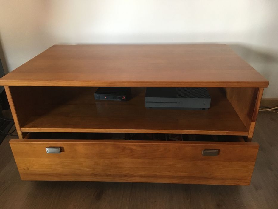 Móvel TV - Pinho Mel