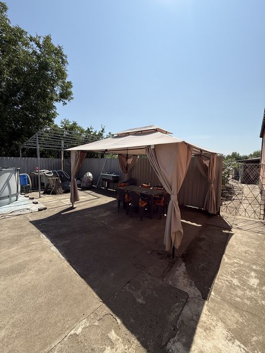 Продается дом. Центр города. Славянск.