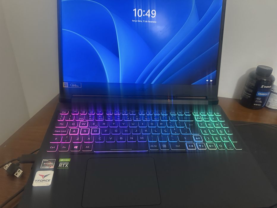 Portatil gaming Acer