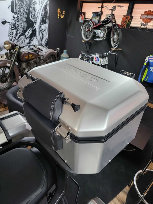 QJ MOTOR SRT 700X Campanha