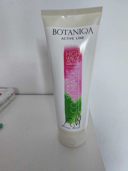 Maska wystawowa BOTANIQA Active Line Sleek It Up Coat Mask 250 ml