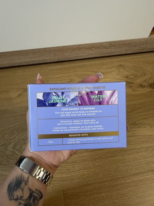 Крем-скраб для тіла victoria's secret Feel Refreshed Whipped Body