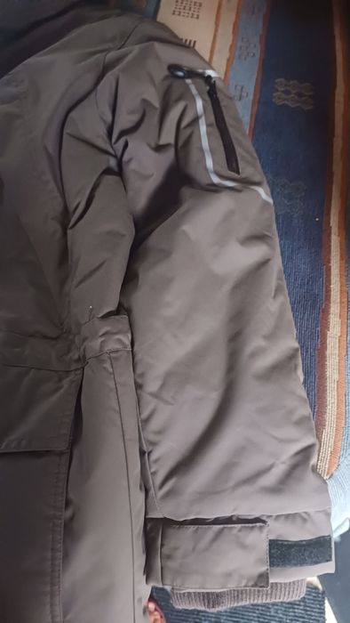 Parka nova. Usada uma vez