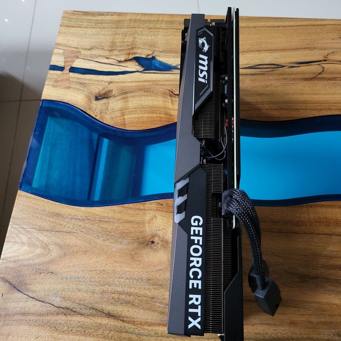 Idealna Karta Graficzna MSI RTX 4070 Ti Gaming X Trio 12G GWARANCJA