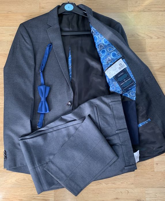 Костюм чоловічий класичний (двійка)