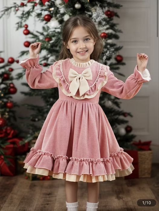 Неймовірна сукня з утепленням на 140 р