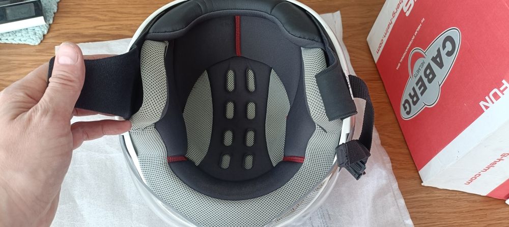 Kask motocyklowy  Caberg Riviera r.M