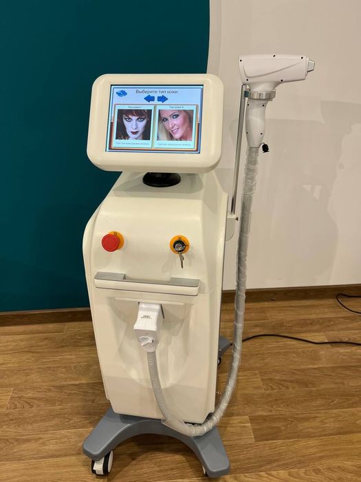 Діодний апарат для лазерної епіляції з гарантією заміни за 48 годин.