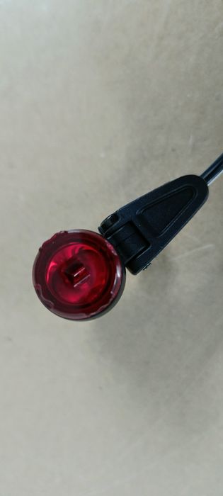 Busch Müller 332ALK . Tylna lampka LED