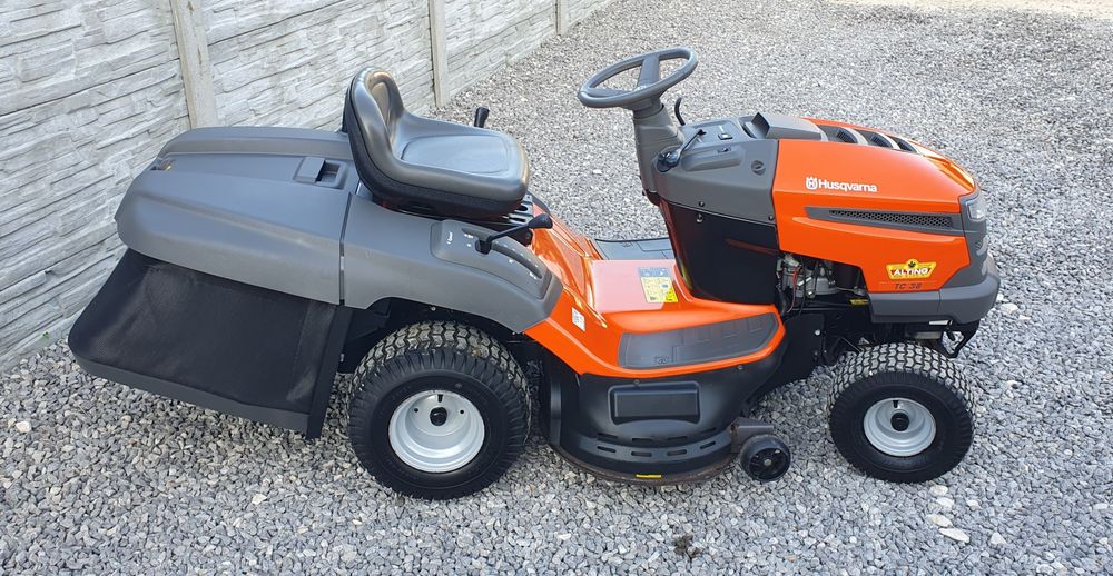 Traktorek Kosiarka Husqvarna TC38