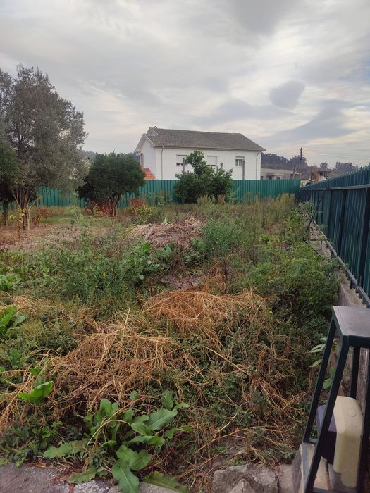 Terreno plano 700m2 para construção Vende se ou Aluga se