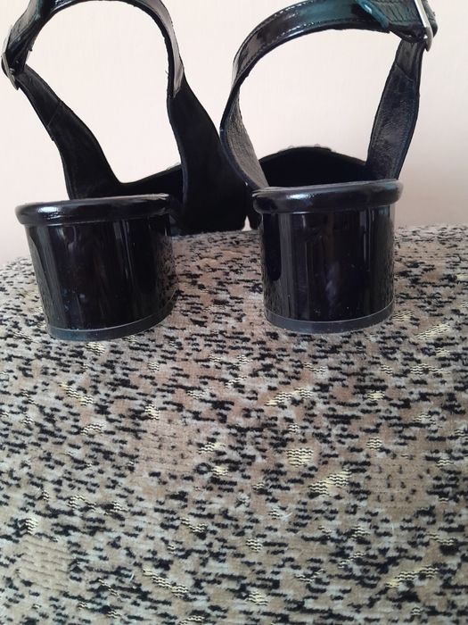 Босоніжки 44 розмір 29см