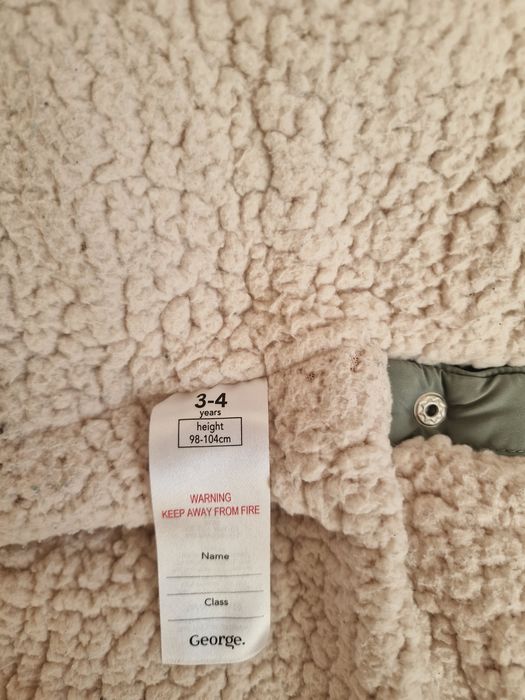 Зимова куртка на овчині