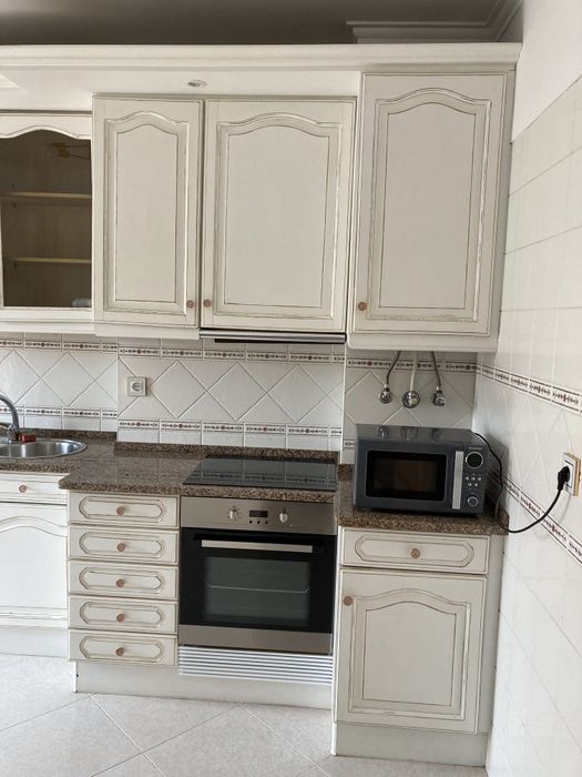 Quarto em T2 para arrendar