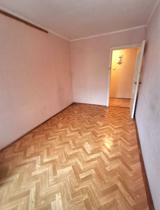 Продаю 2 квартиру Колос!