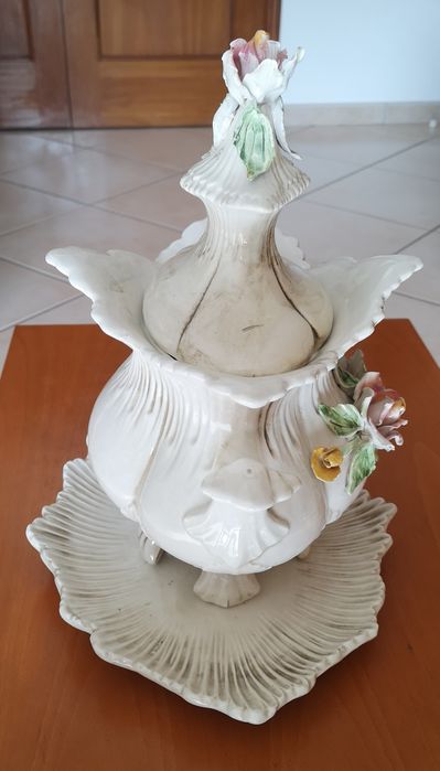 Terrina antiga centro de mesa