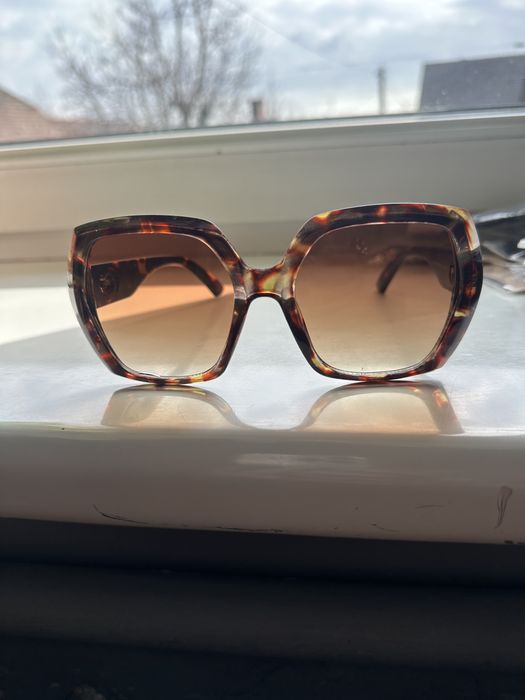 Okulary panterka logo hit