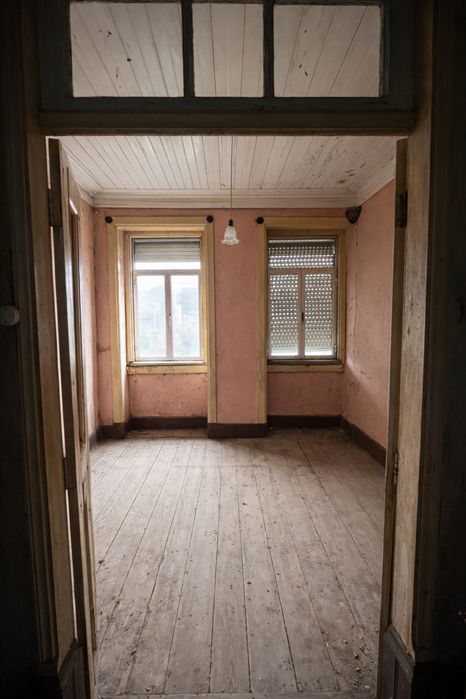 Casa em Pedra / Reabilitaçao / 390m2