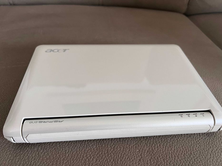 Acer One ZG5, with battery, 100% functional64738501031426123