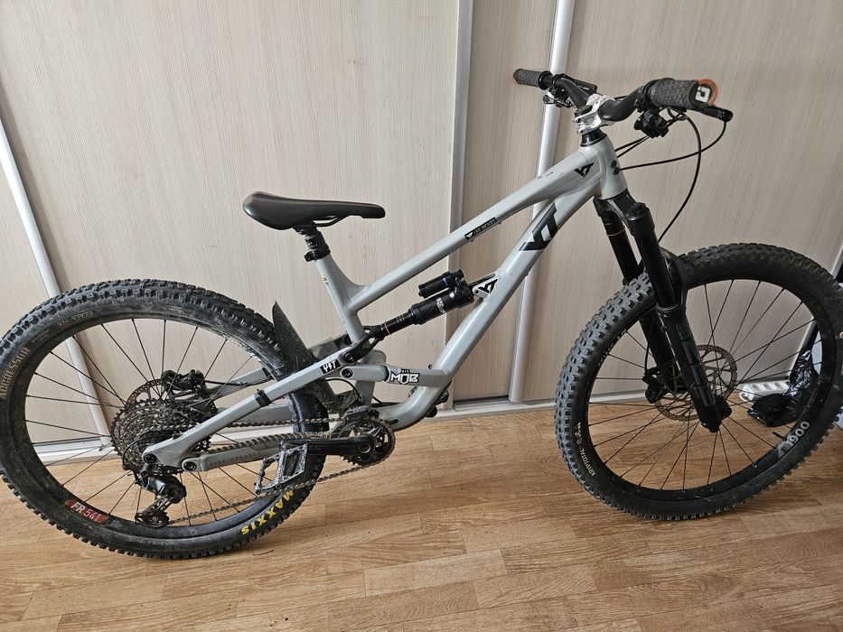 Yt capra 2024  L MX jak nowy rama