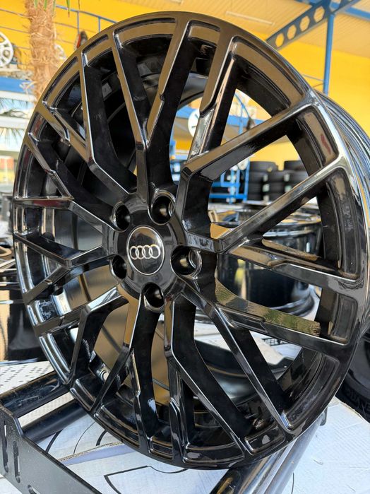 Felgi aluminiowe 19 cali Audi A4 A5 A6 A8 Q3 Q5 czarny połysk