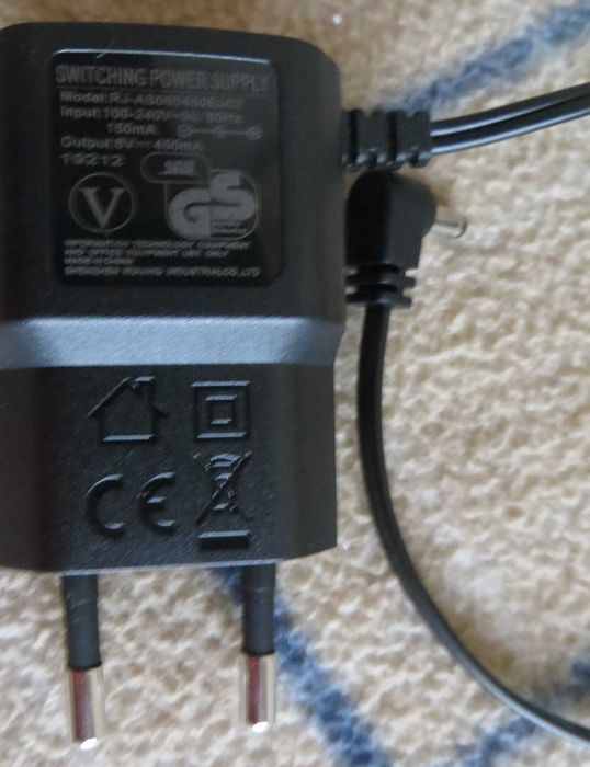 Charger - Input: 100/240 V - 50/60 Hz - 150 mA Output: 8 V - 450 mA64551116629506121