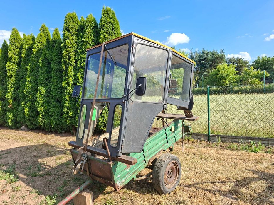 Kabina URSUS C330