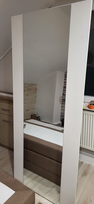 Nowe Drzwi przesuwne z lustrem