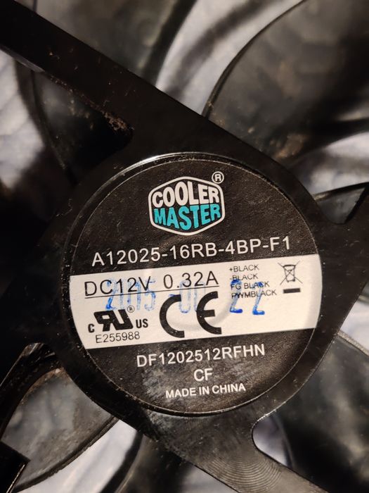 Selling 3 Cooler Master 120 mm Fans64738879923971122