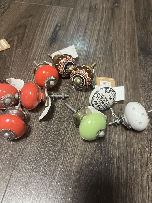 Ceramiczne galki meblowe