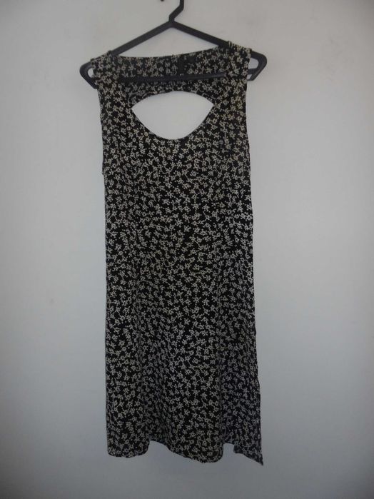 vestido de mulher as flores