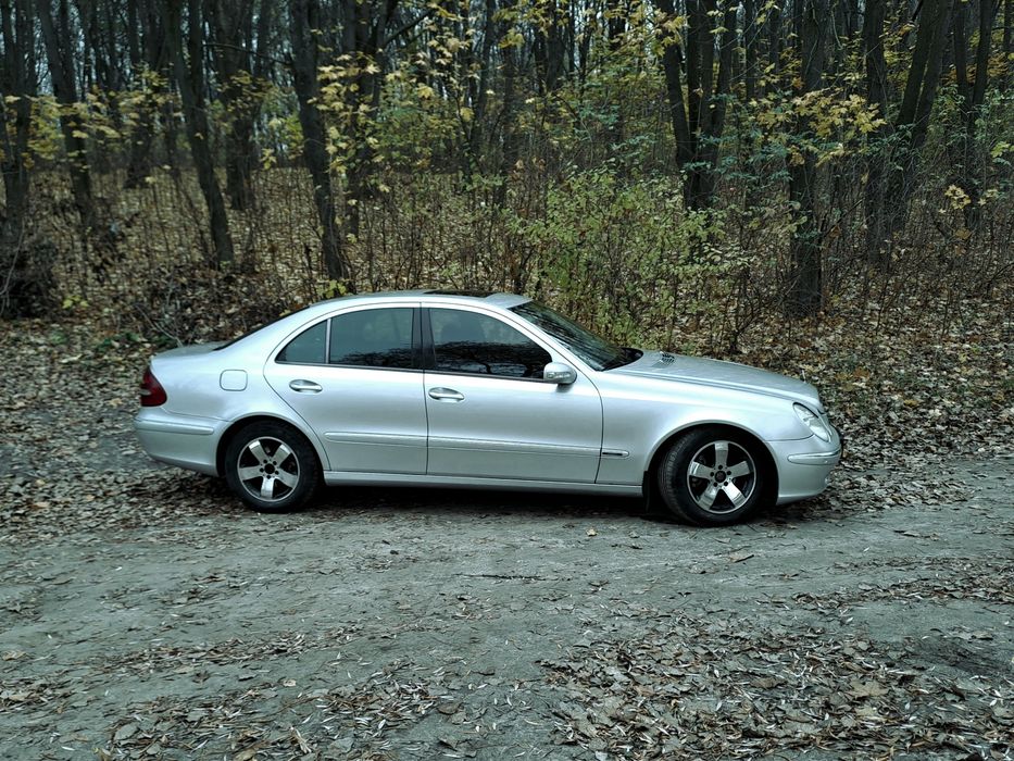 Mercedes e200 w211