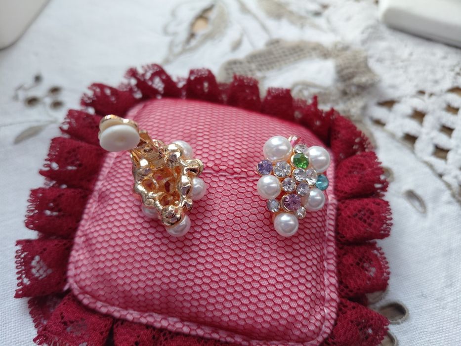 Нарядные клипсы с жемчугом и кристаллами винтажный стиль