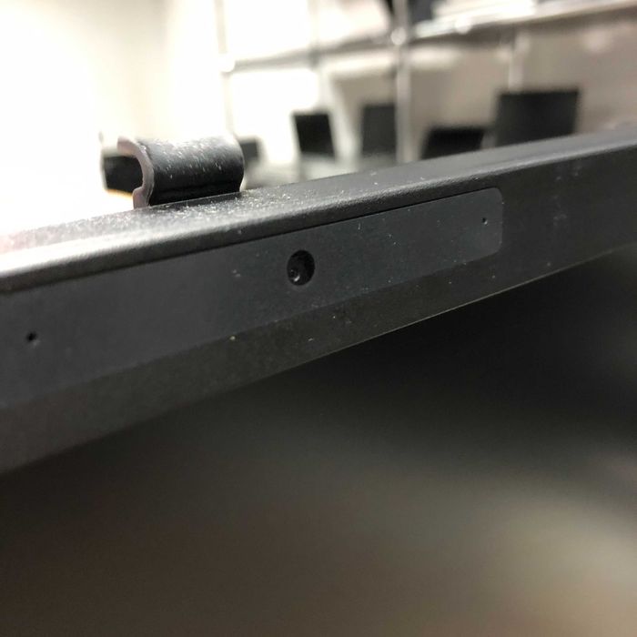 Monitor 22" HP E221c DP/ VGA / 2x USB / Audio 1920x1080p IPS Klasa B