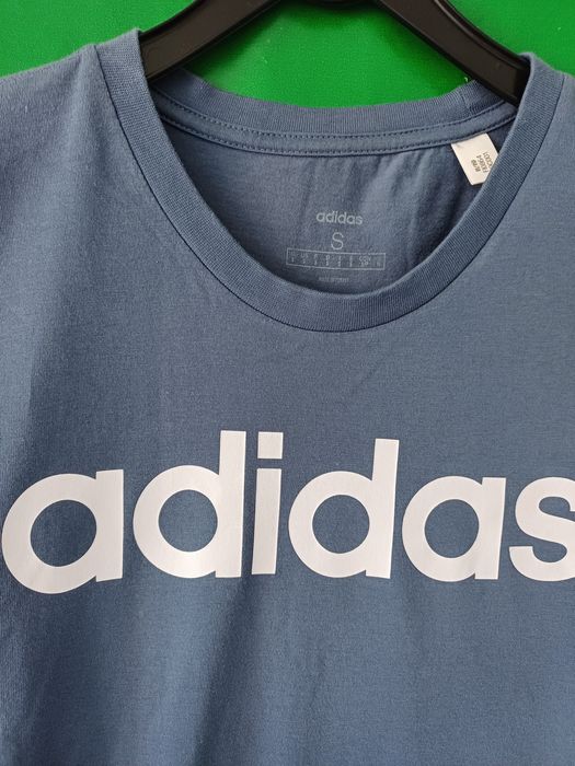 T-shirts Adidas como novas tamanho S.