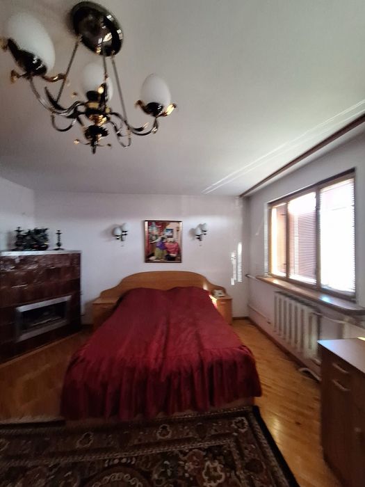 Будинок на Гірнику цегляний. Розглядають продаж під Державні програми