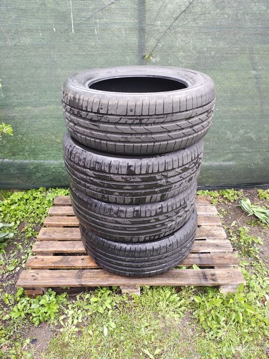 Komplet opon Hankook 18 "