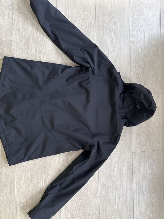 Вітровка жіноча Berghaus