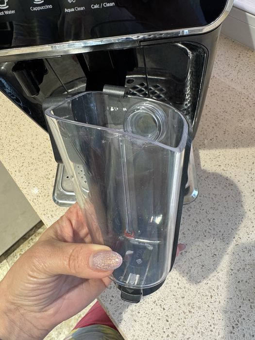 Кавомашина Philips Series 2300
