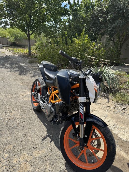 KTM Duke 390 2015