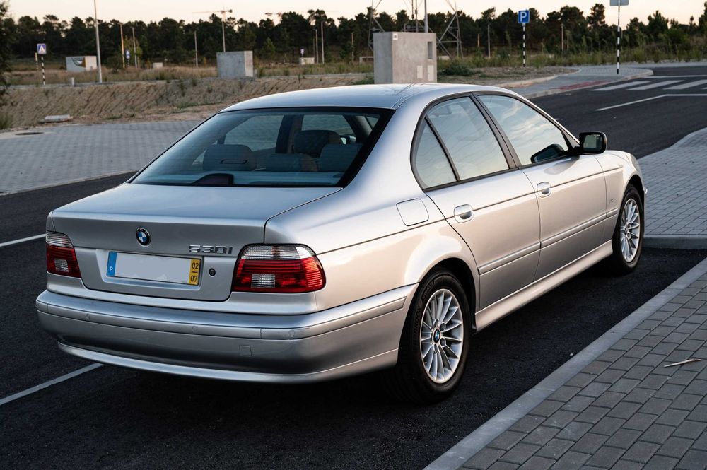 BMW Série 5 e39 530i