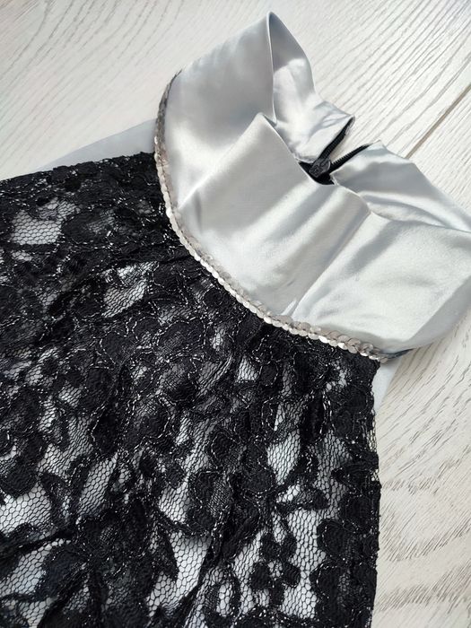 Elegancka koronkowa satynowa czarna srebrna sukienka do kolan r. 36