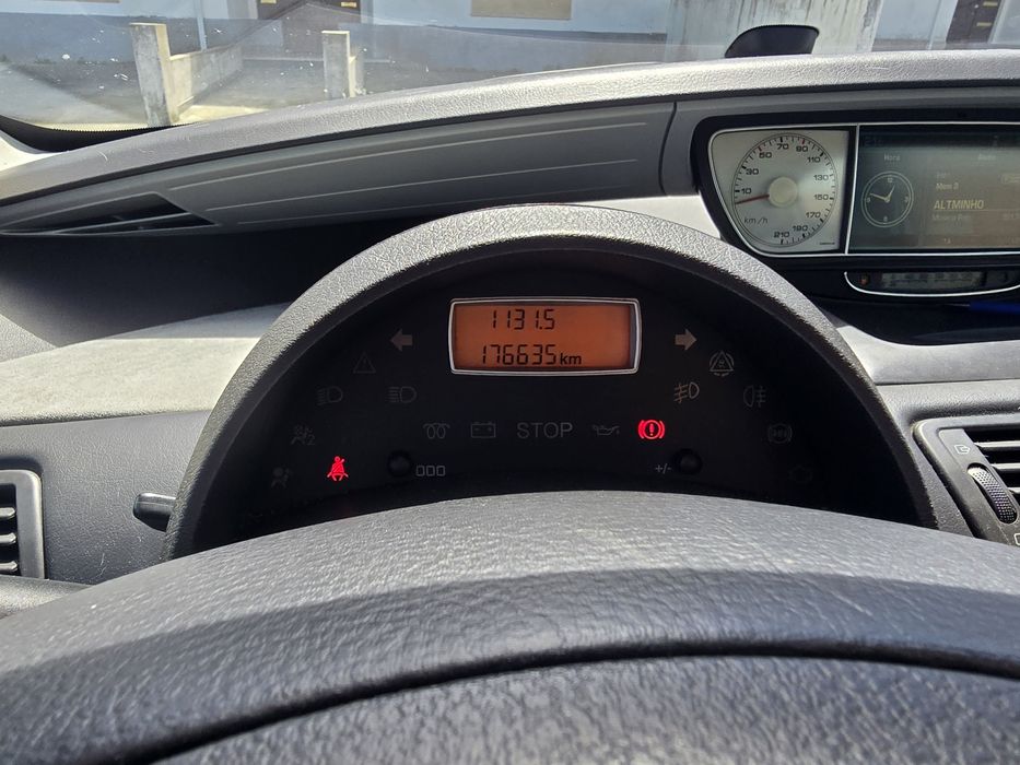 Citroen c8 2.2 176mil