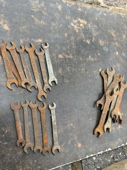 Ключи рожковые разные размеры